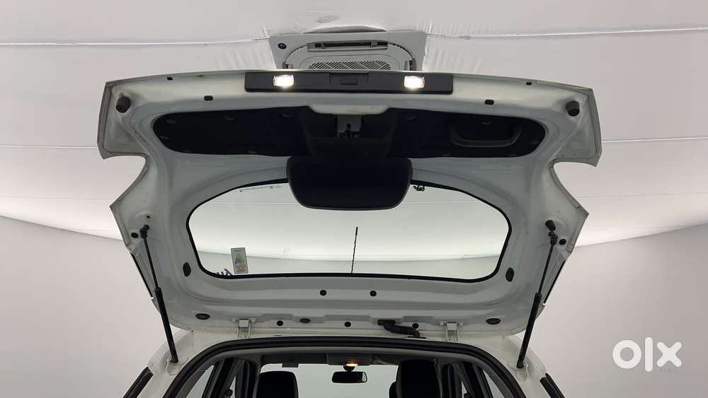 Tata Punch Accomplished, 2023, Petrol