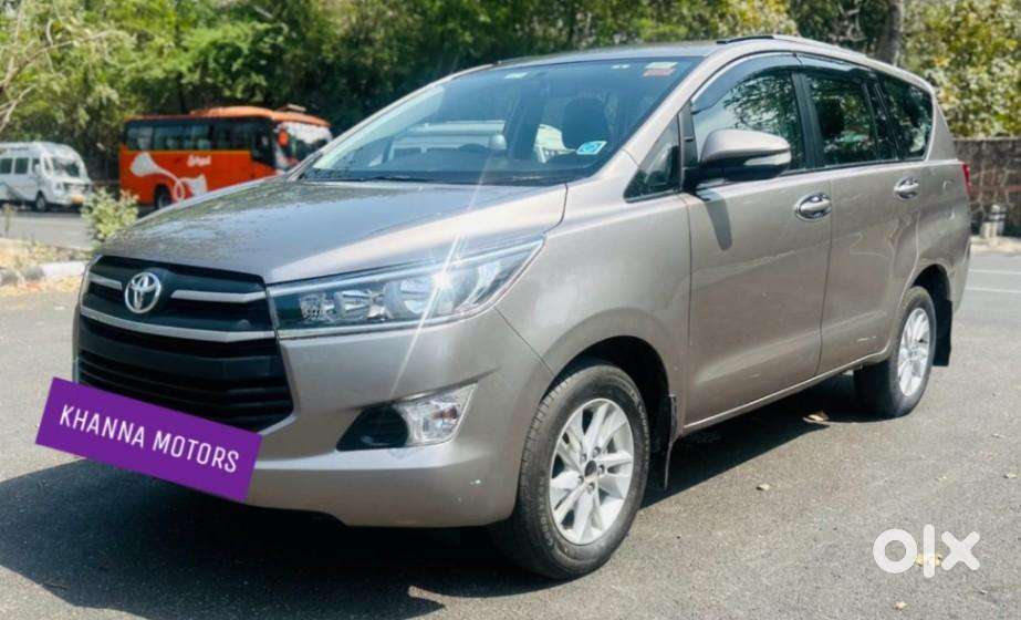 Toyota Innova Crysta 2.4 G Mt 7 Str, 2017, Diesel