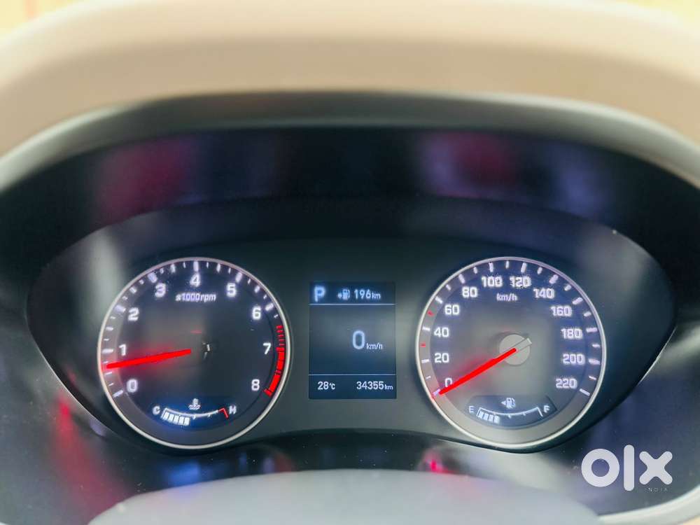 Hyundai Elite I20 1.2 Asta (o) Cvt, 2019, Petrol