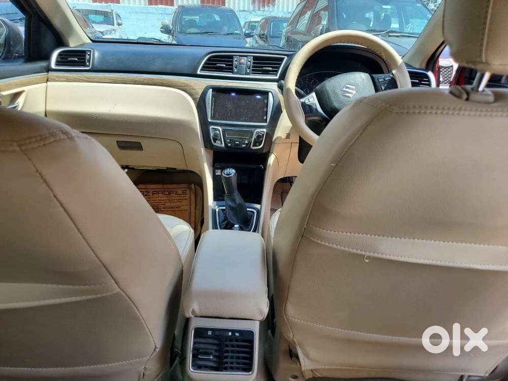 Maruti Suzuki Ciaz 1.5 Alpha Shvs Petrol, 2018, Petrol
