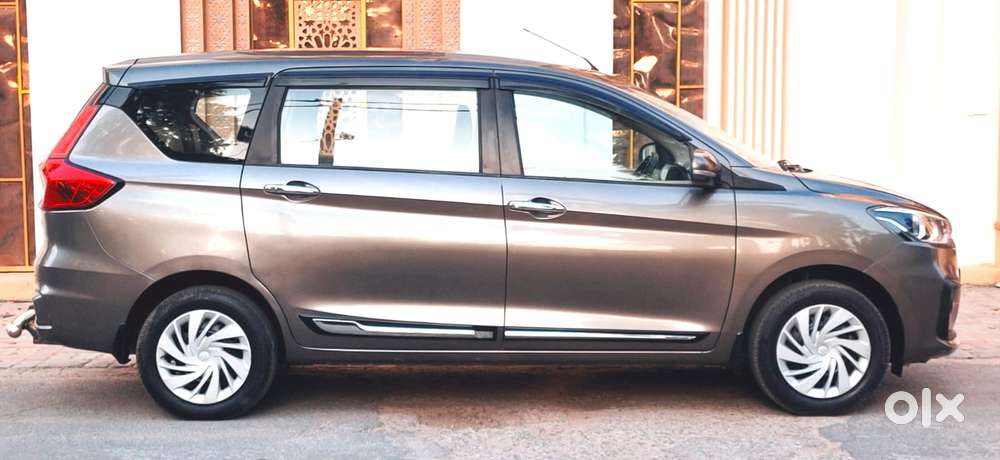 Maruti Suzuki Ertiga 2022-2023 Vxi Cng, 2023, Cng & Hybrids