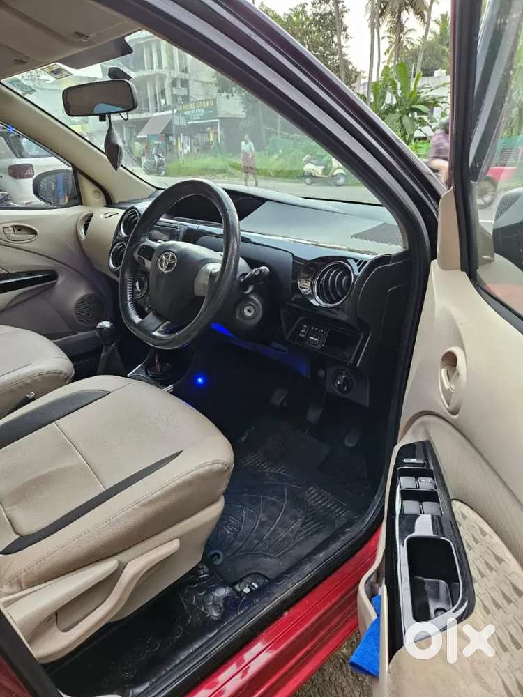 Toyota Etios Liva 2018 Petrol 32332 Km Driven
