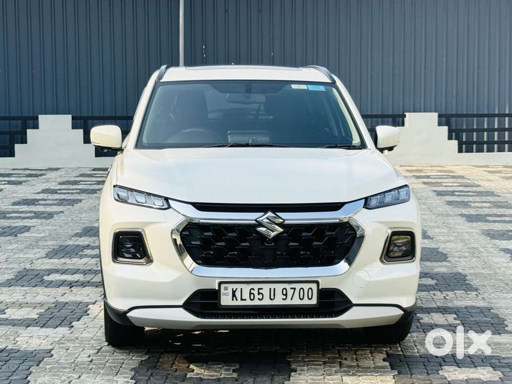 Maruti Suzuki Grand Vitara 1.5 Alpha Smart Hybrid At, 2023, Petrol