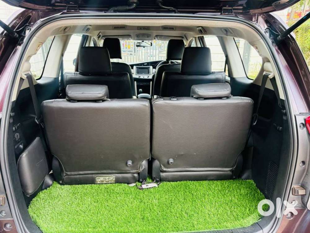 Toyota Innova Crysta 2.8 Gx At 7 Str, 2016, Diesel