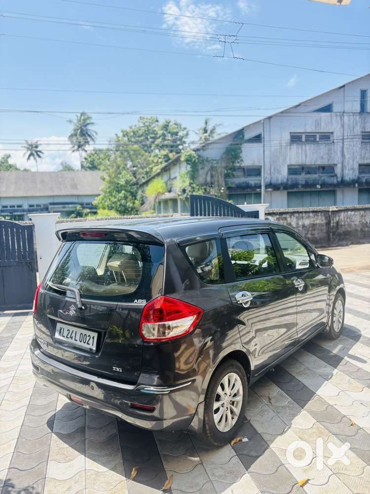 Maruti Suzuki Ertiga 1.5 Zxi, 2015, Petrol