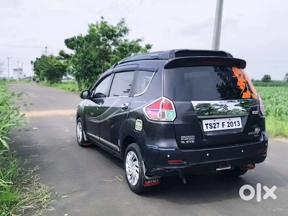 Maruti Suzuki Ertiga 2013 Diesel 230000 Km Driven