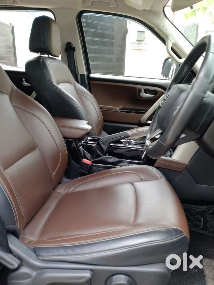 Mahindra Scorpio N Z8 L Petrol Mt 7 Str, 2024, Petrol