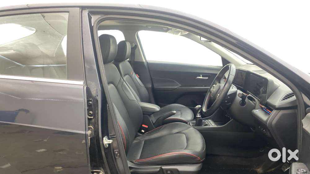 Hyundai Verna 1.5 Sx (o) Petrol Mt, 2023, Petrol