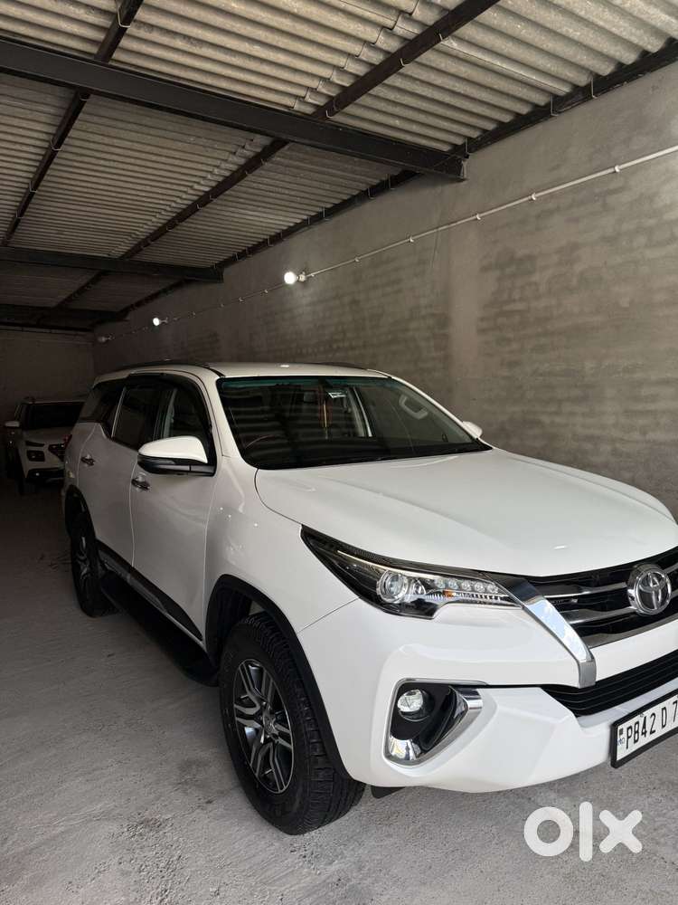 Toyota Fortuner 4x2 At 2.8 Diesel, 2019, Diesel