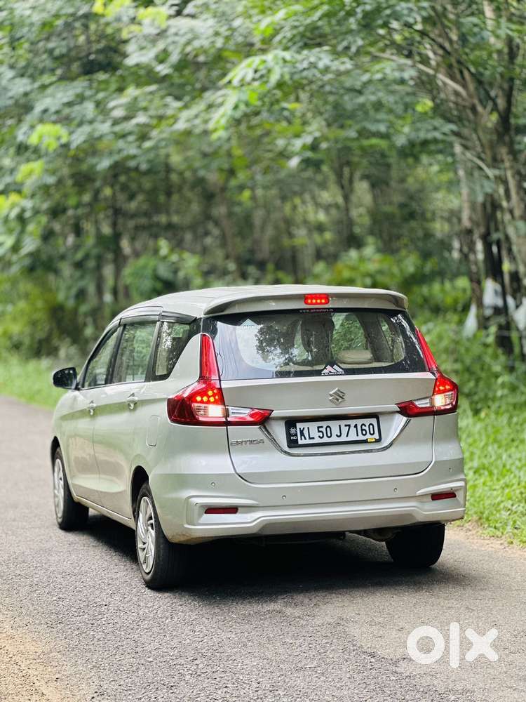 Maruti Suzuki Ertiga Vxi Shvs, 2021, Petrol