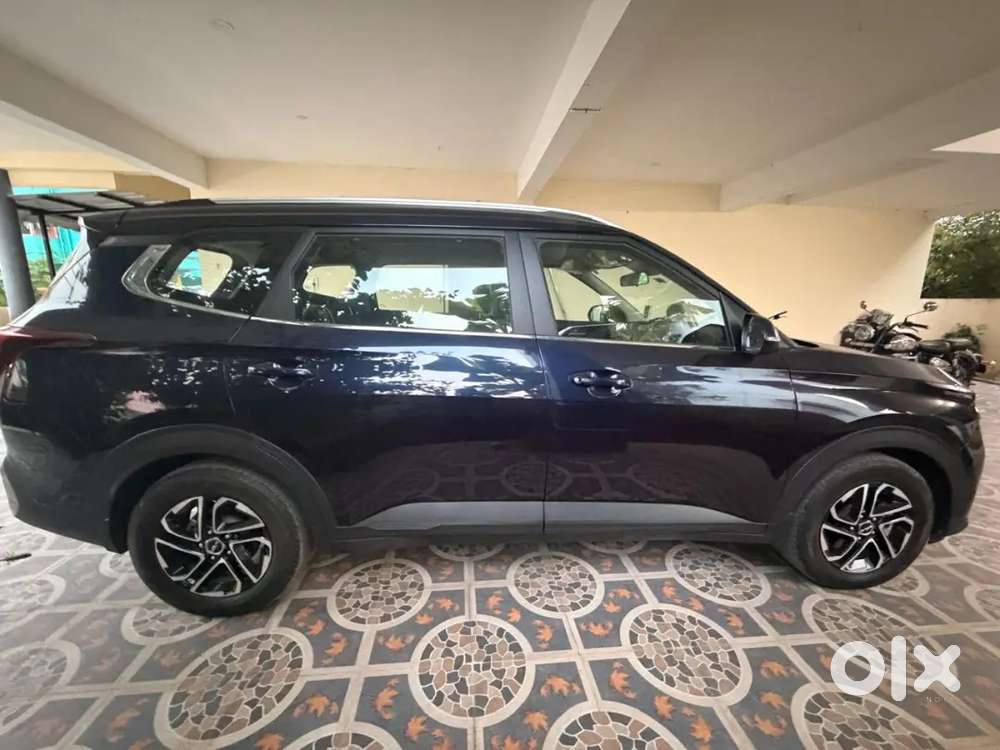 Kia Carens 2024 Diesel Well Maintained