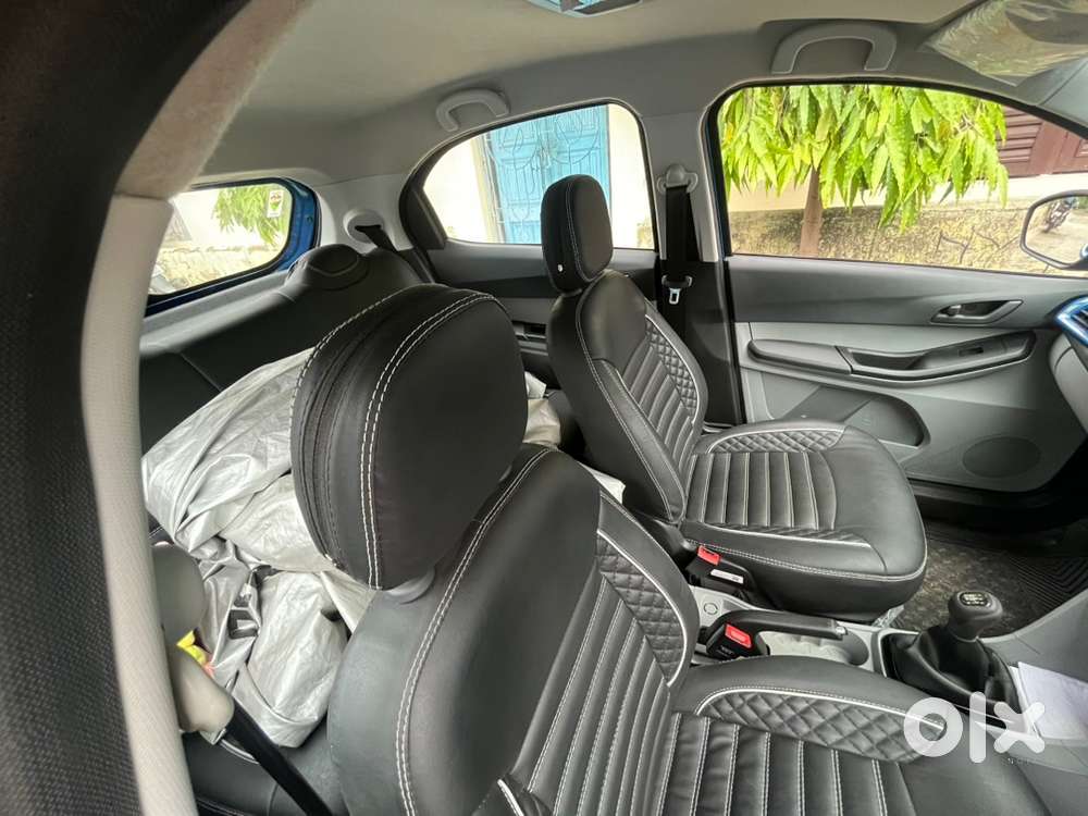 Tata Tiago Petrol 2024
