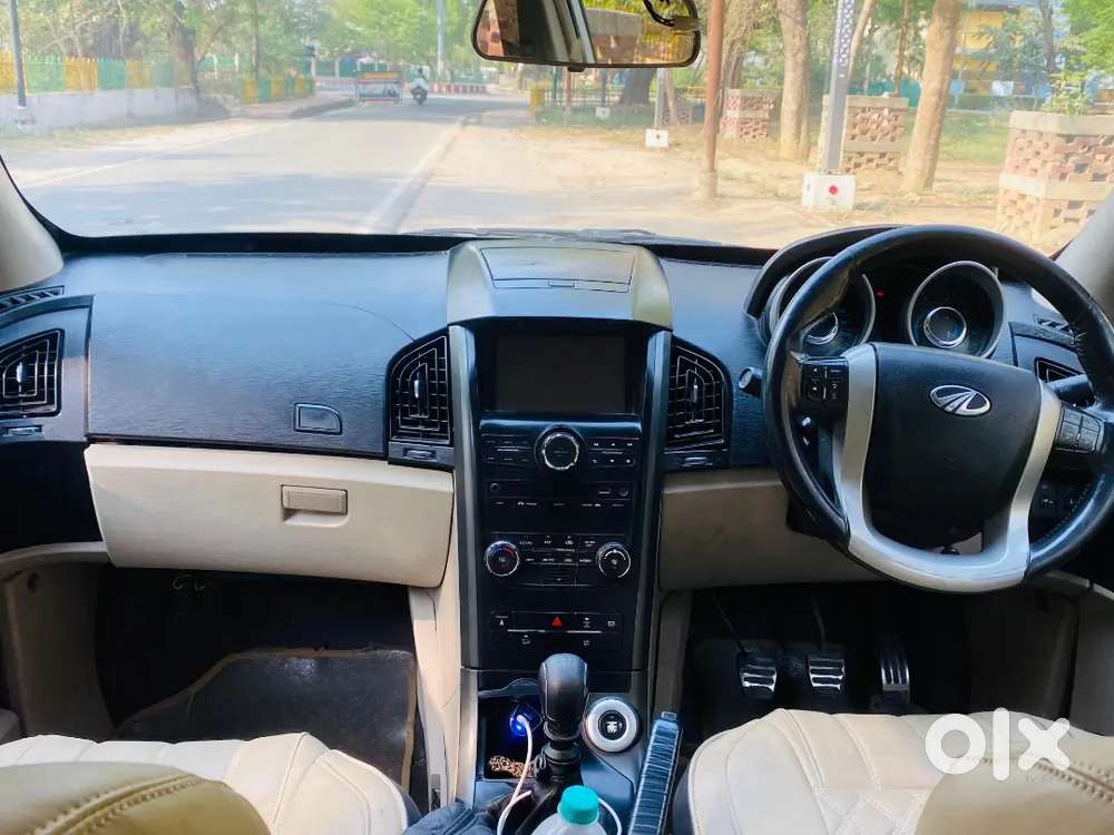 Mahindra Xuv500 2015 Diesel 72322 Km Driven