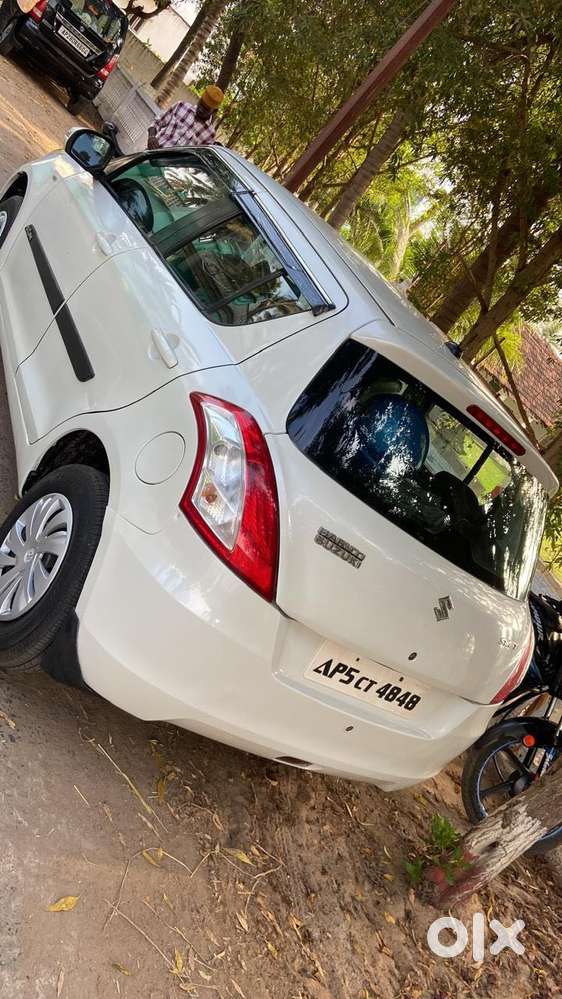 Maruti Suzuki Swift Vxi Optional, 2014, Petrol