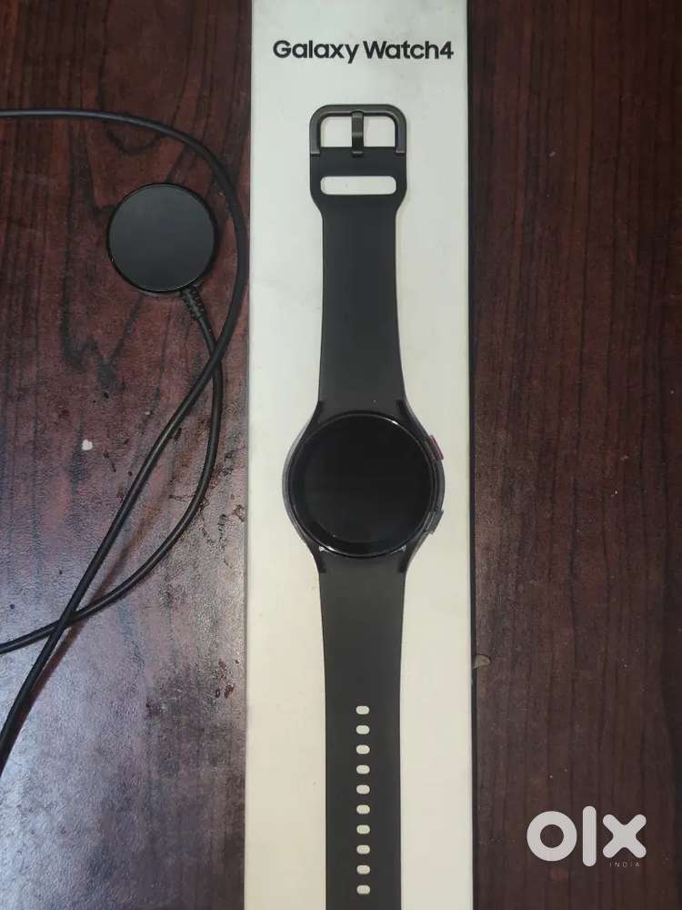 Samsung Galaxy Watch4 44mm LTE/Cellular + Wi-Fi | Excellent Condition
