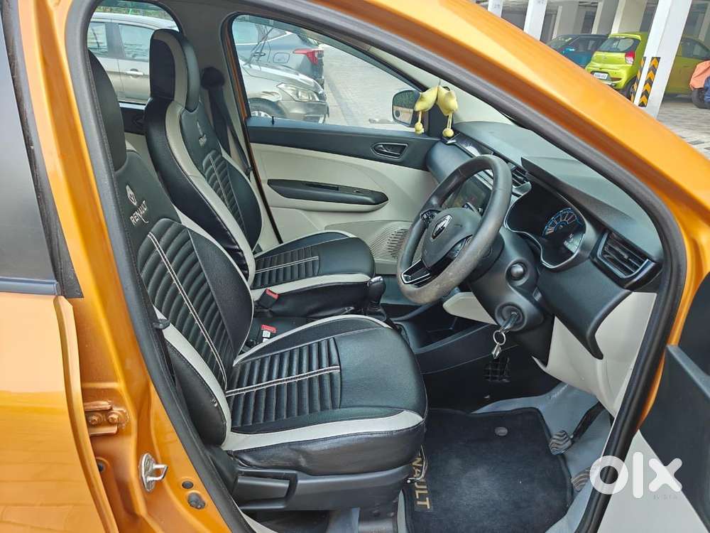 Renault Triber Rxt, 2019, Petrol