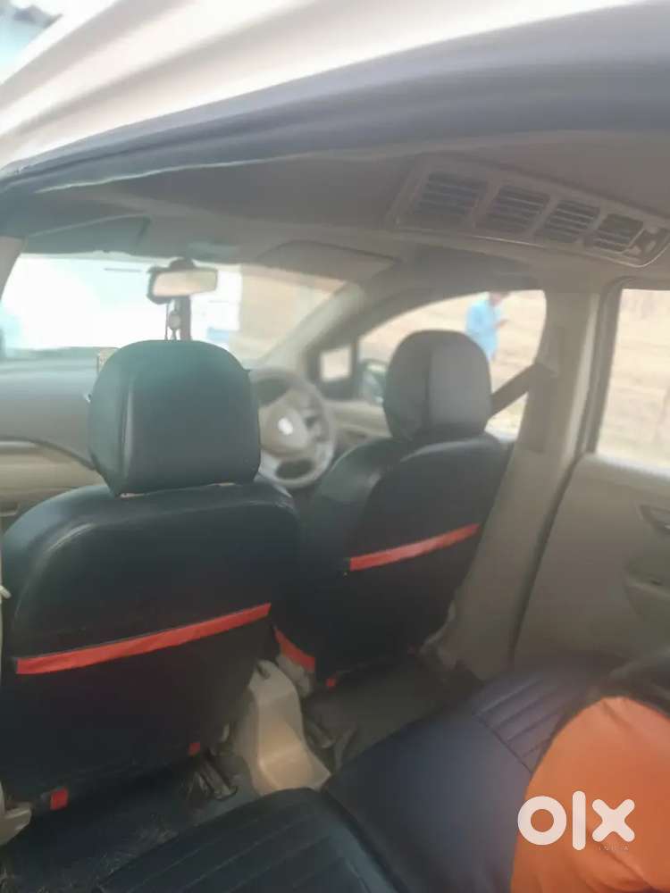 Maruti Suzuki Ertiga 2014