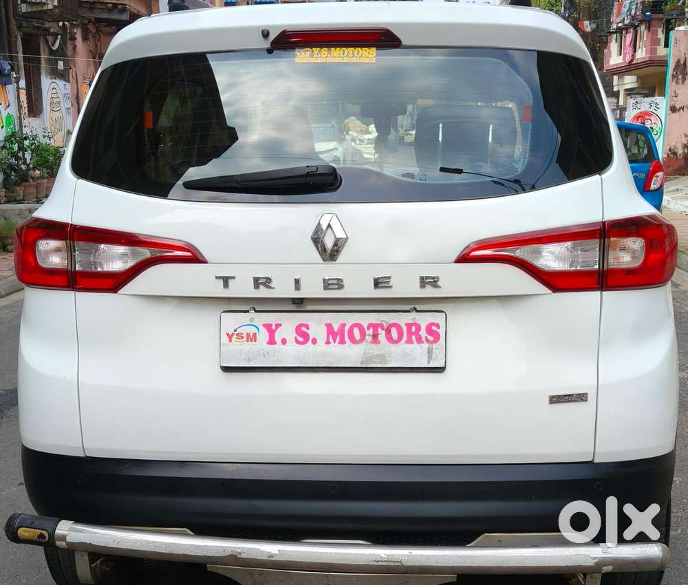 Renault Triber Rxz, 2021, Petrol