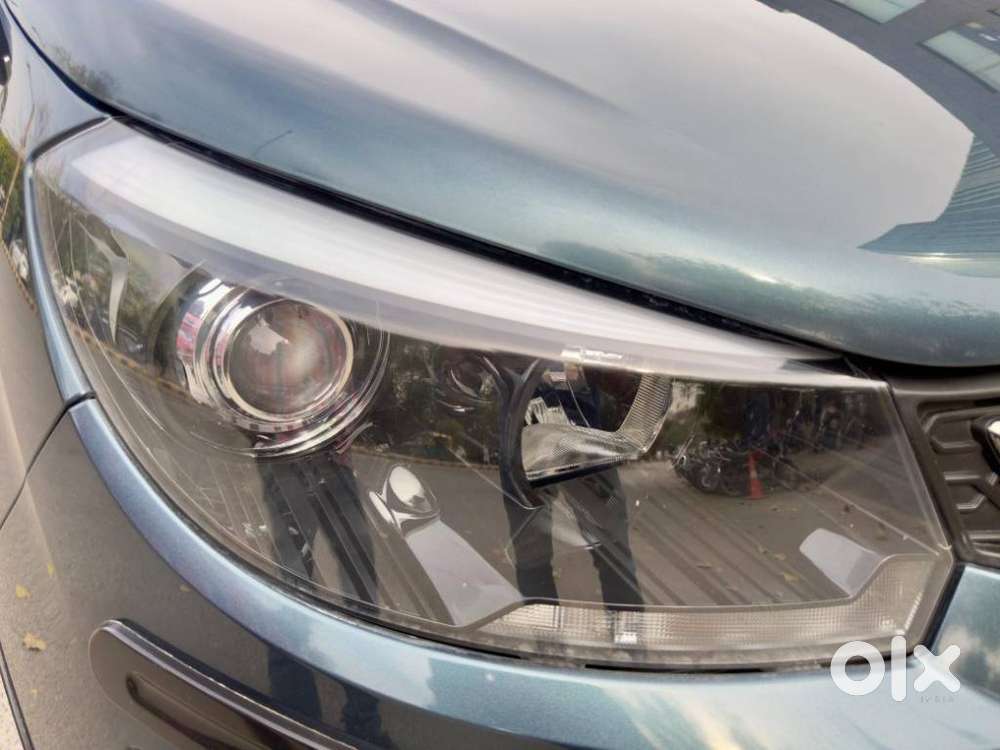 Mahindra Marazzo M8, 2019, Diesel