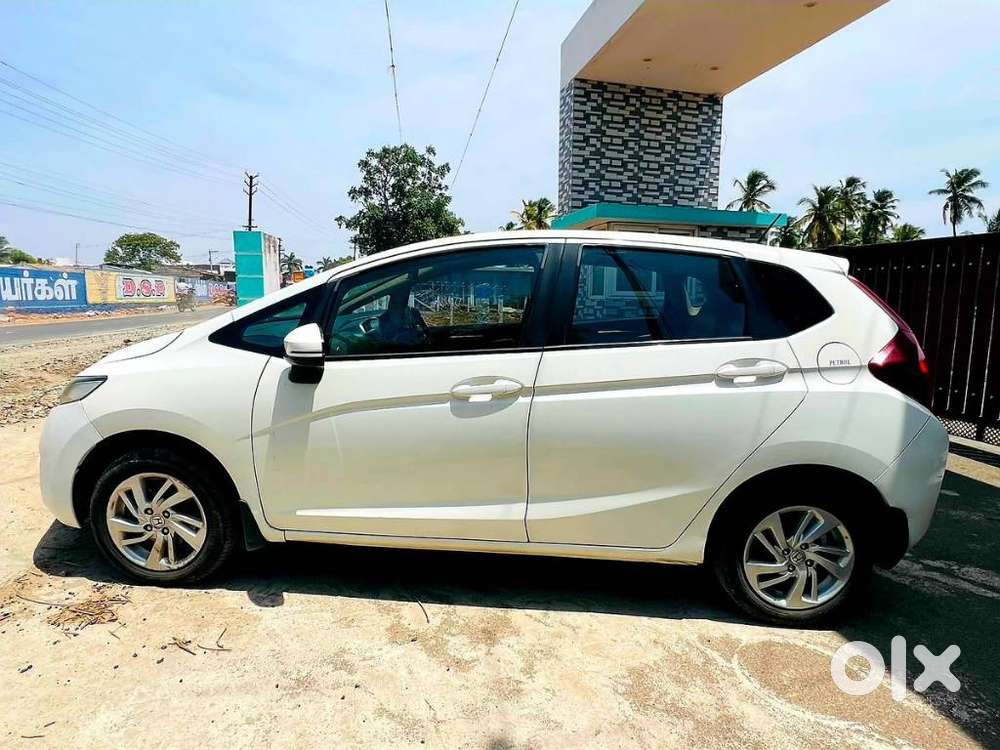 Honda Jazz V Cvt, 2017, Petrol