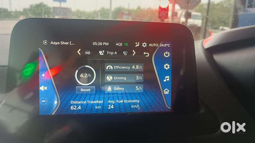 Tata Nexon Xz+s E20 | Excellent Mileage | 2.5 Yrs Old | Sunroof | 25k