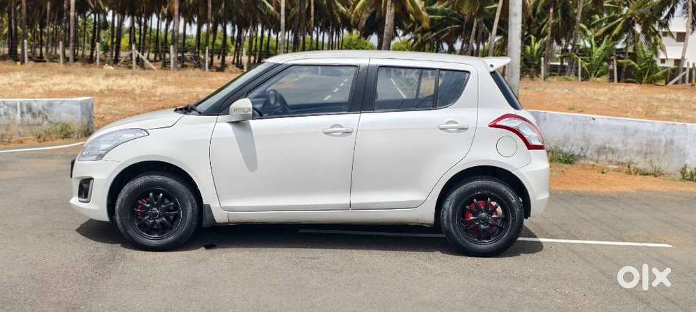 Maruti Suzuki Swift Vxi, 2017, Petrol