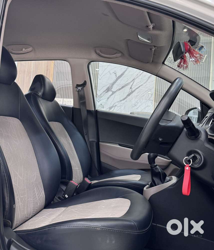 Hyundai Grand I10 Sportz Edition, 2017, Petrol