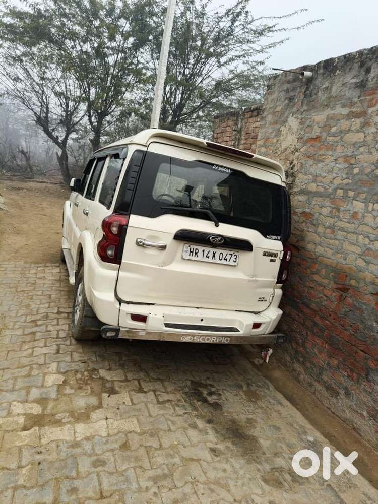 Mahindra Scorpio 2013