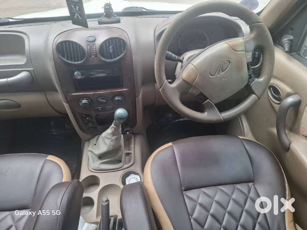 Mahindra Scorpio 2006-2009 2.6 Turbo 7 Str, 2004, Diesel