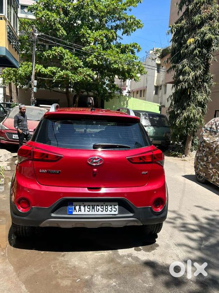 Hyundai I20 Active 2017 Petrol Well Maintained