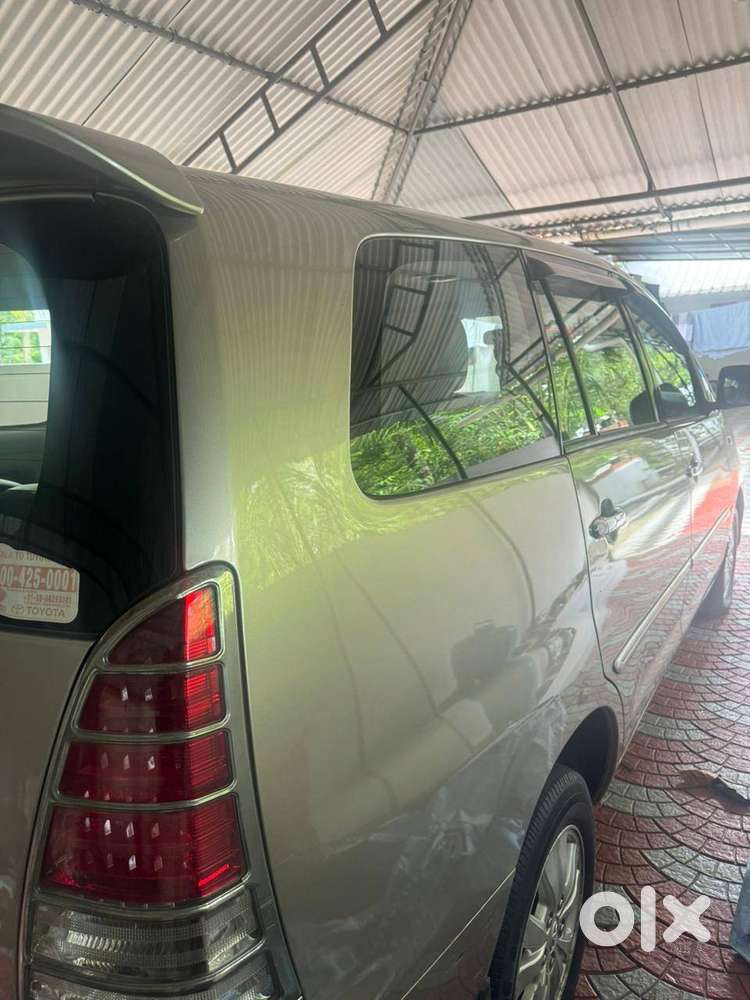Innova 2.5 L V