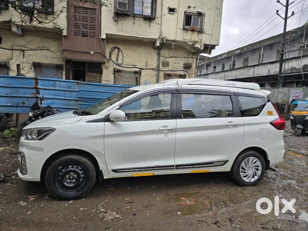 Maruti Suzuki Ertiga 2024 Cng & Petrol  Company Fitted 80000 Km Driven