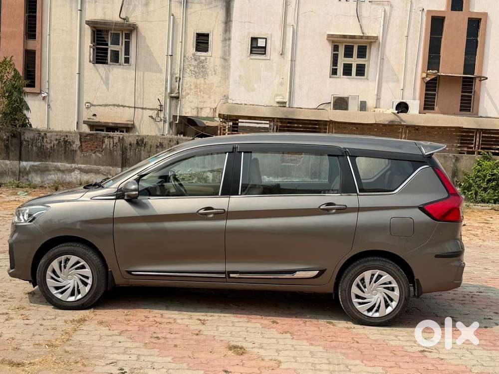 Maruti Suzuki Ertiga Vxi Cng, 2022