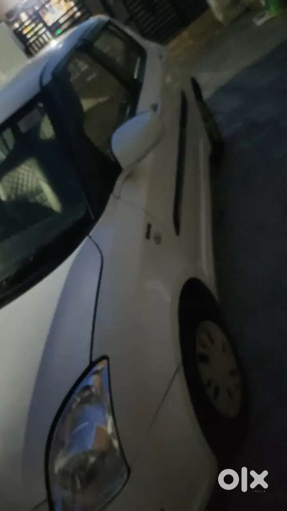 Maruti Suzuki Swift 2010 Diesel Vdi