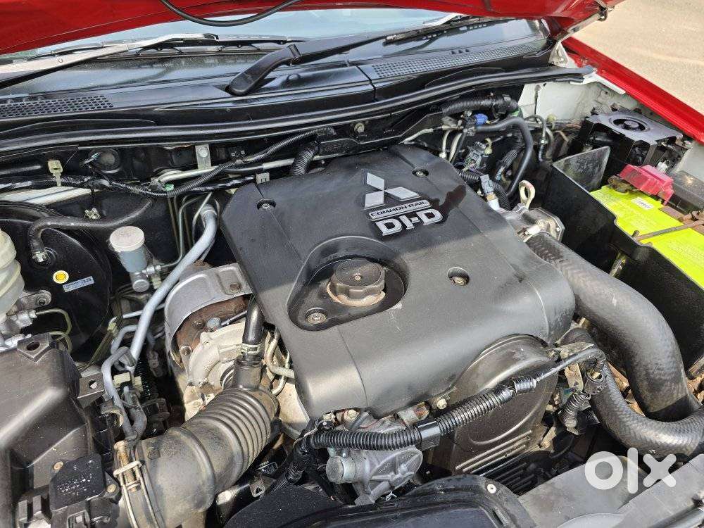 Mitsubishi Pajero Sport 2.5 Manual, 2016, Diesel