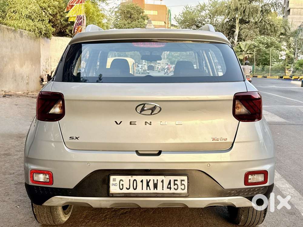 Hyundai Venue 1.0 Sx (o) Turbo Dct, 2019, Petrol