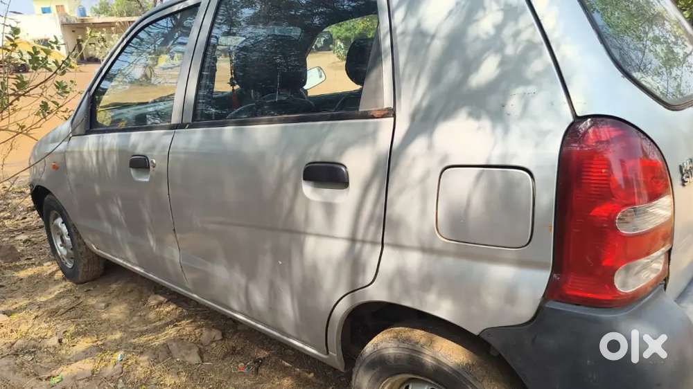 Gadi Good Condition Me Hai All Paper Complete