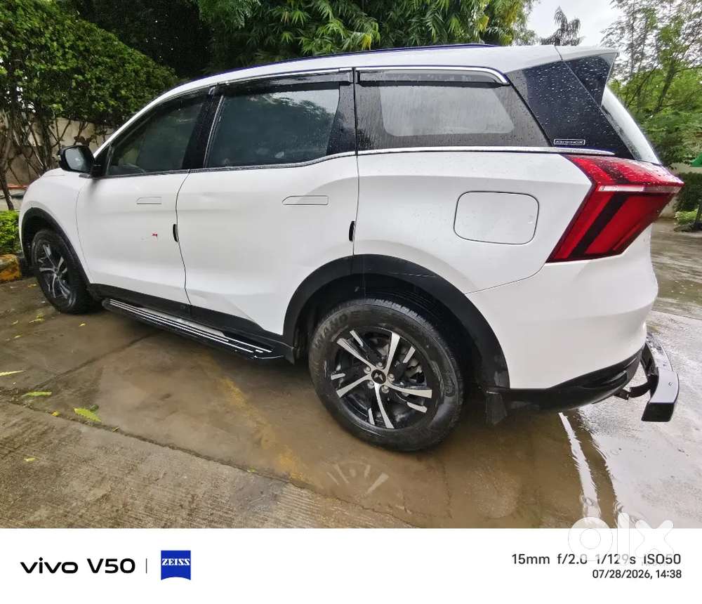 Mahindra Xuv700 2024 Diesel 42000 Km Driven