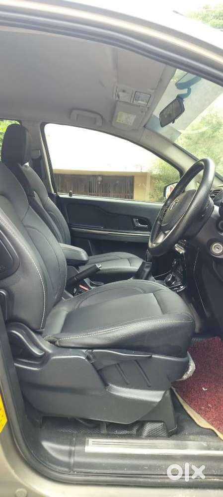 Tata Hexa 2.2 Xt 4x2 7 Str, 2018, Diesel