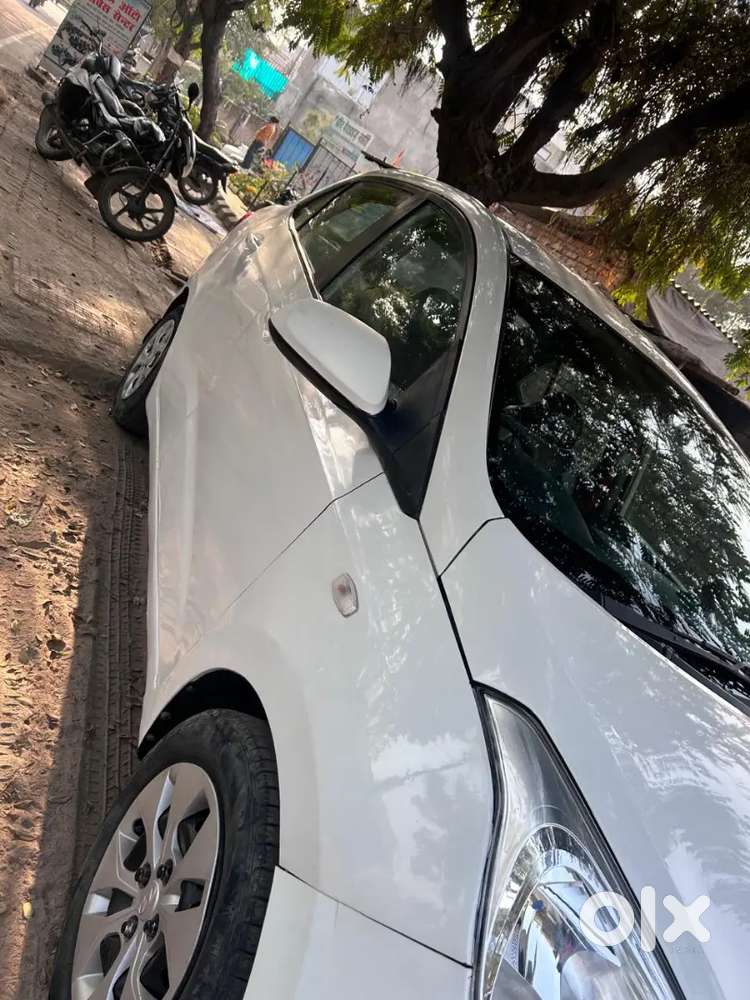 2016 Xcent Prime Cng , Petrol Good Condition