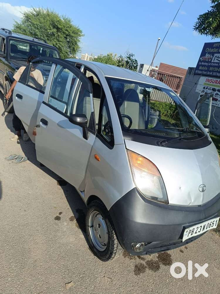 Tata Nano Xe 2012 Car