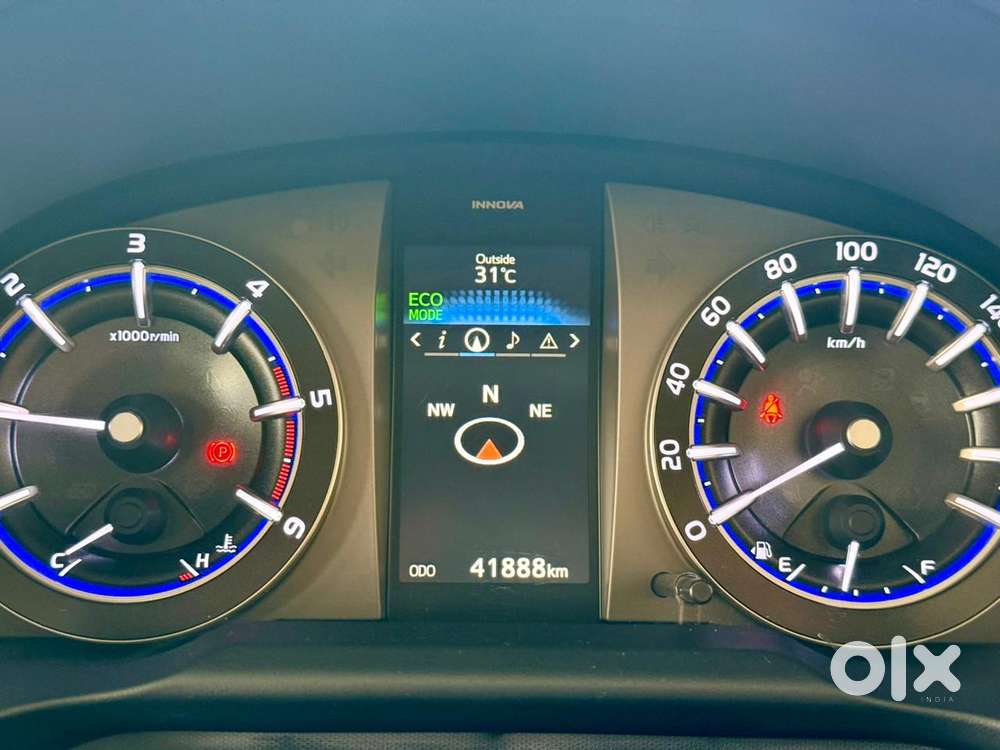 Toyota Innova Crysta 2.4 Z 7 Str, 2016, Diesel