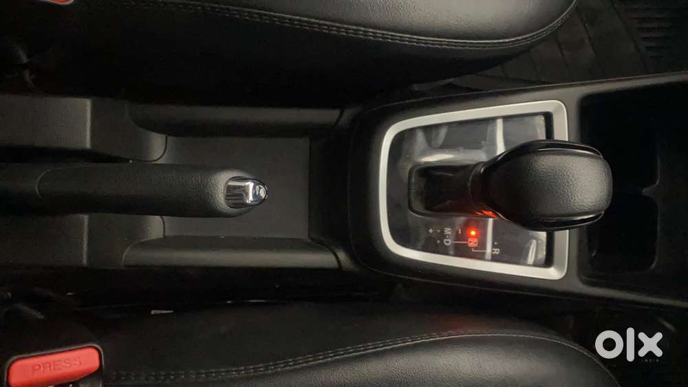 Maruti Suzuki Swift Zxi Plus Amt Dual Tone, 2024, Petrol