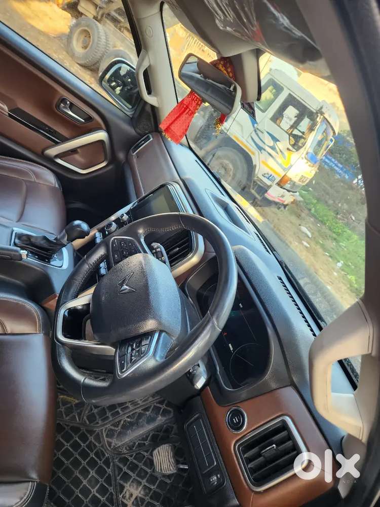 Scorpio N Z8 At Single Hand Driven