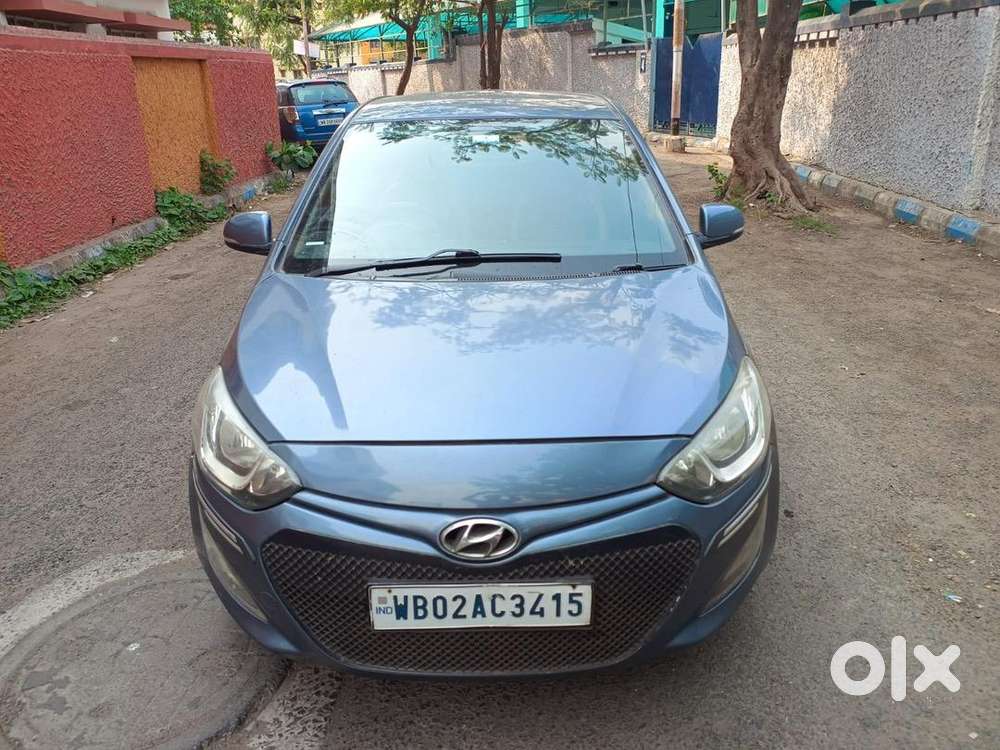 Hyundai I20 2013 Petrol Well Maintained Very Brand New Condition