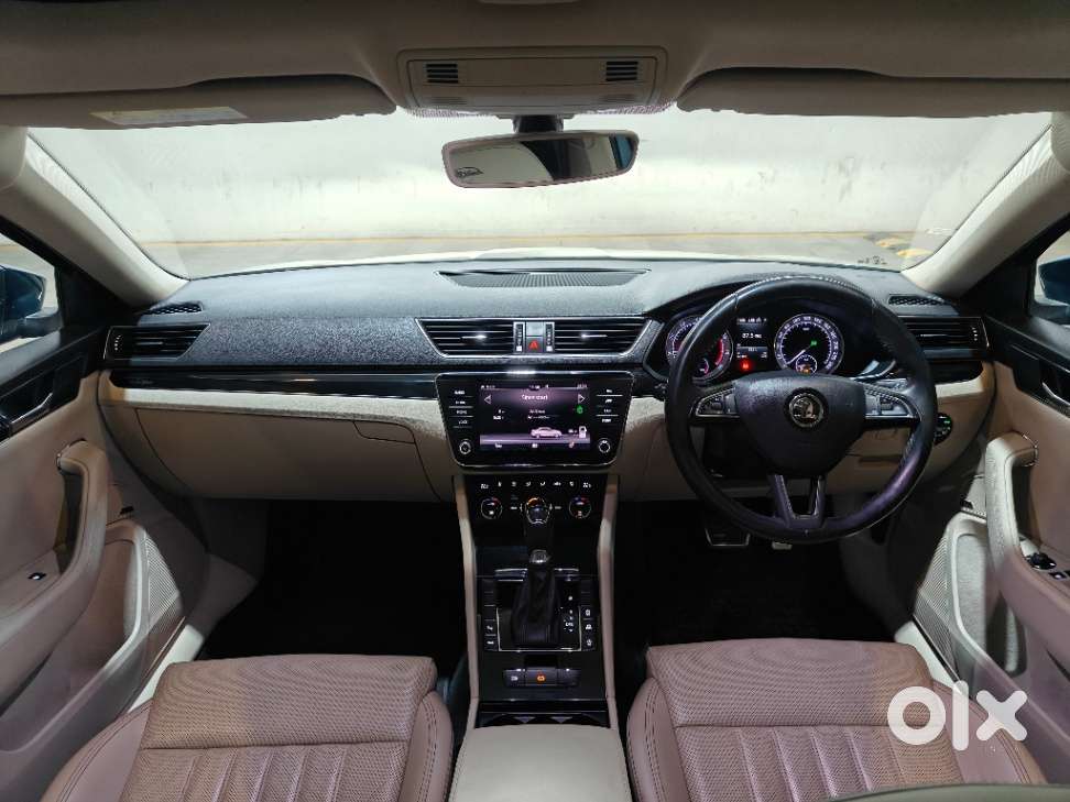 Skoda Superb 2.0 L&k Tsi At, 2020, Petrol