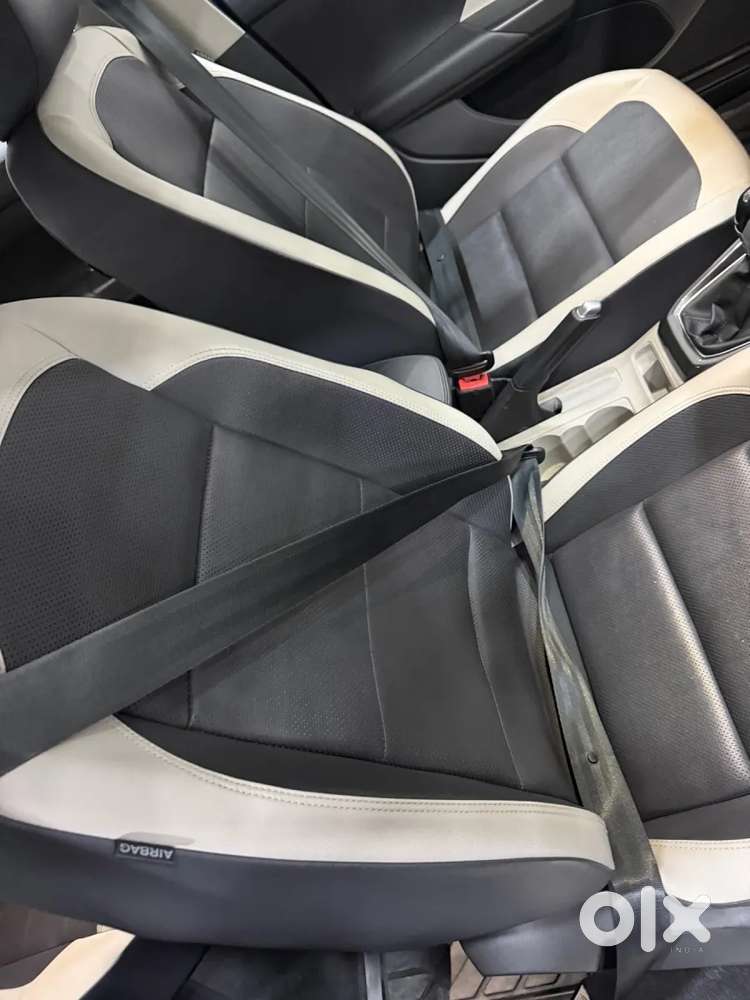 Volkswagen Taigun 1.0 Tsi Topline At, 2024, Petrol