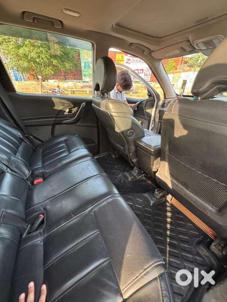 Mahindra Xuv500 2017 Diesel Well Maintained