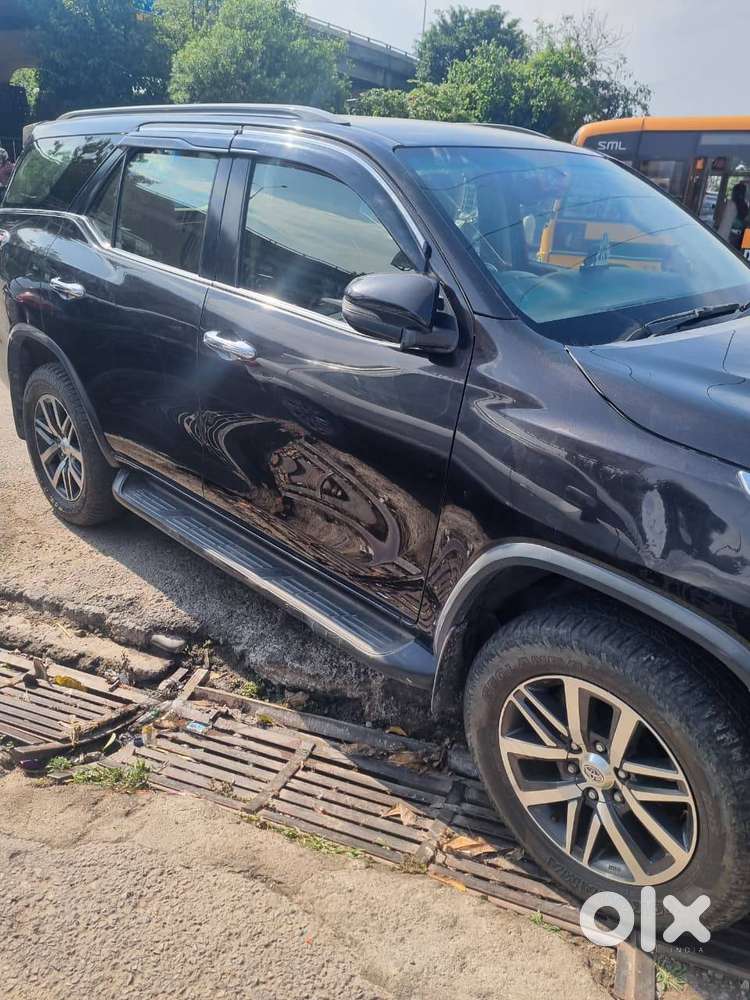 Toyota Fortuner 2020 Diesel 42000 Km Driven