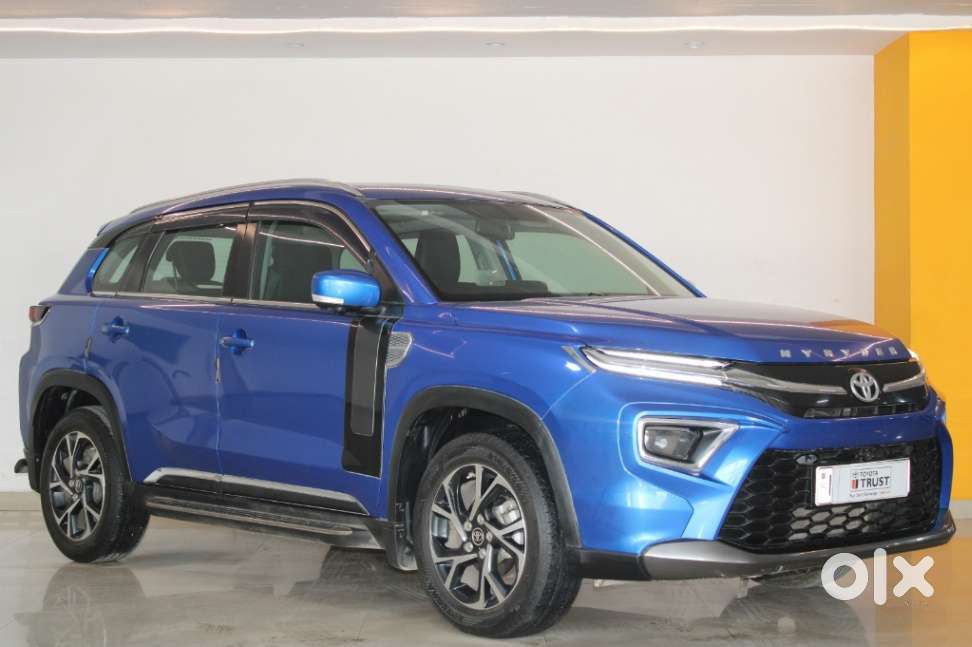 Toyota Urban Cruiser Hyryder 1.5 V Hybrid, 2023, Petrol